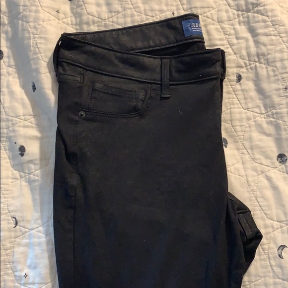 Old Navy Rockstar Mid-Rise - Picture 1 of 3